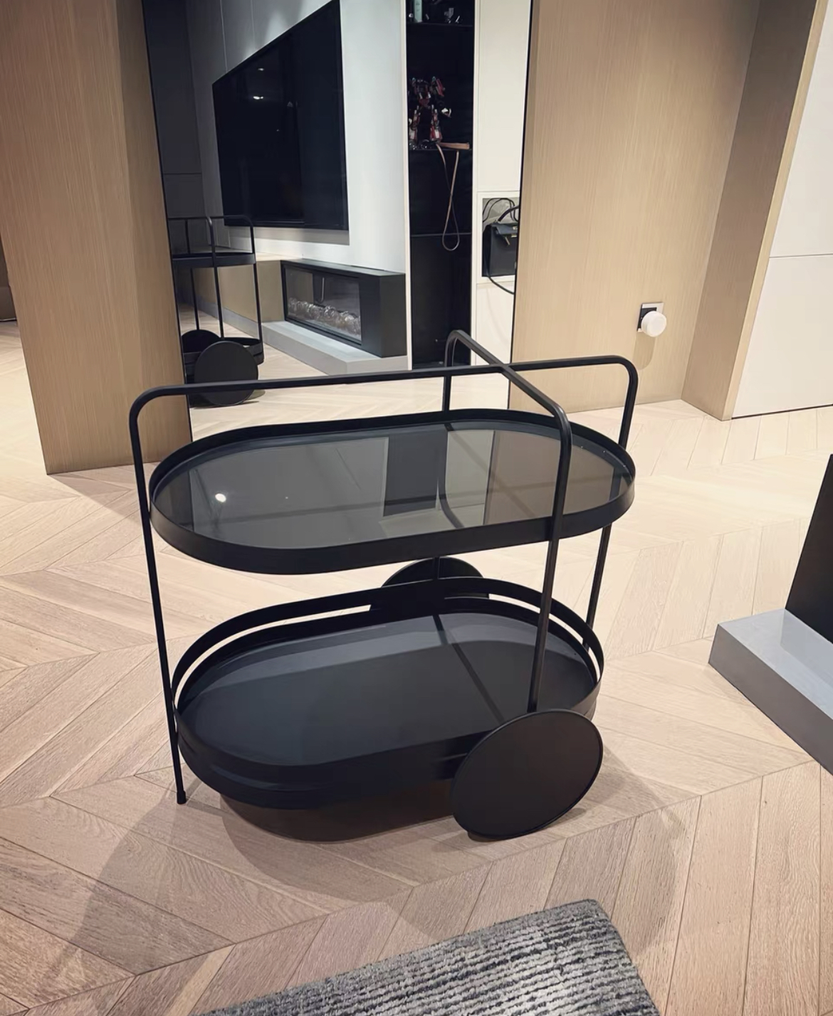 The Side Table photo review