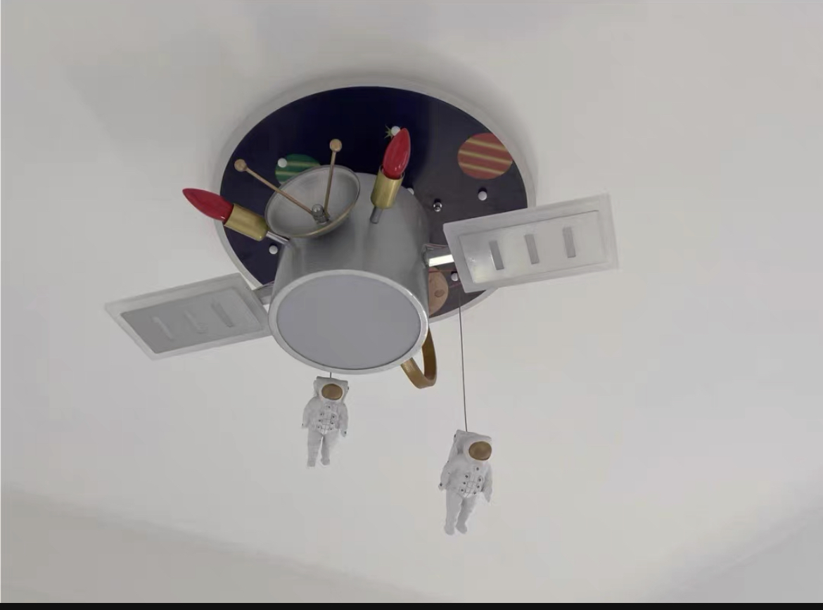 The Astronaut Light photo review