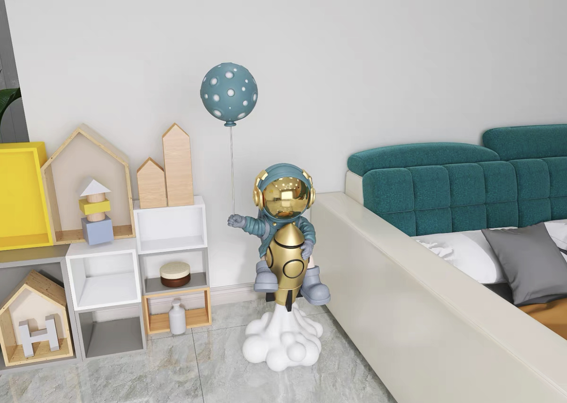 The Astronaut Holding a Balloon photo review