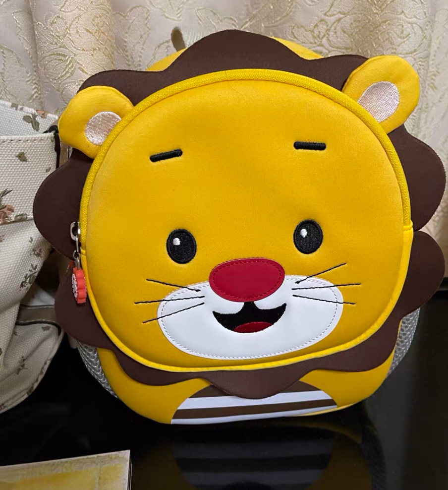 Kids bag photo review