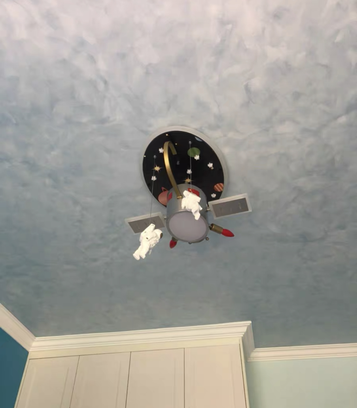 The Astronaut Light photo review