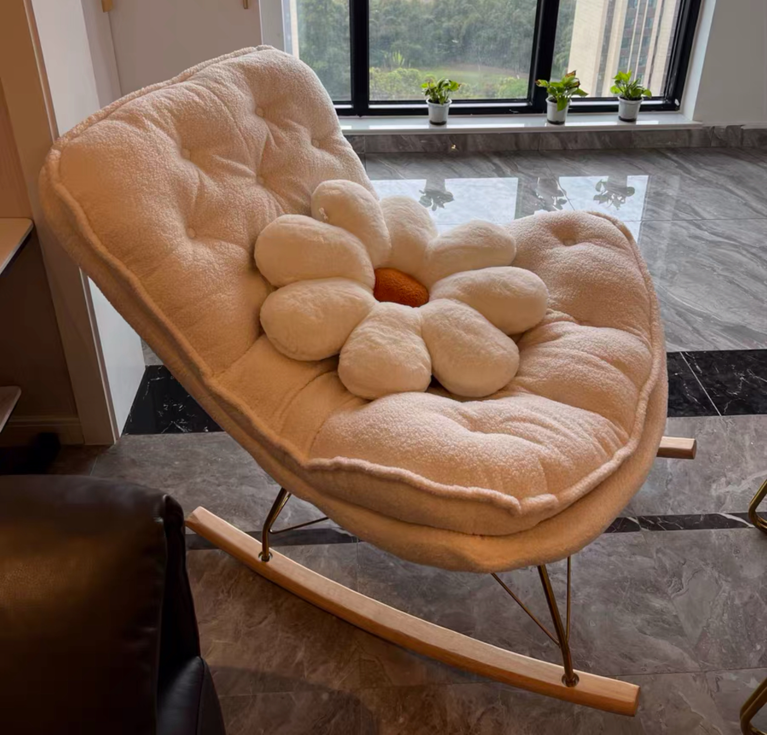 The Rocking Chair with the Foot Rest photo review