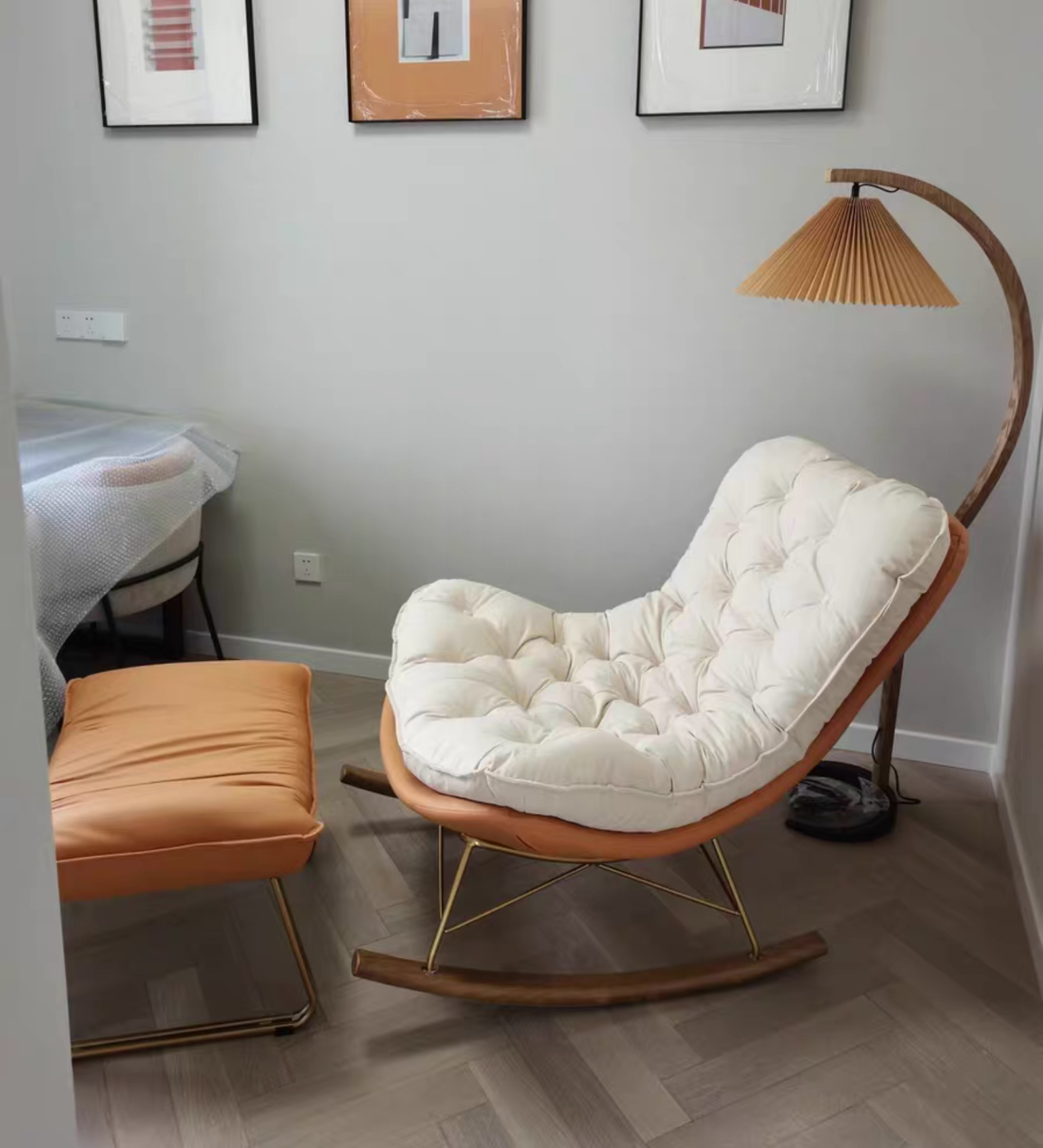 The Rocking Chair with the Foot Rest photo review